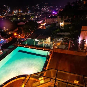 Sevana City Канди